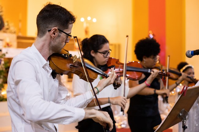 Violino no IEM Foto Lígia Rizério